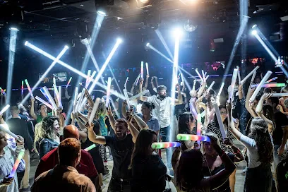 Image de Cabaret du Monde & Plus 30 Club